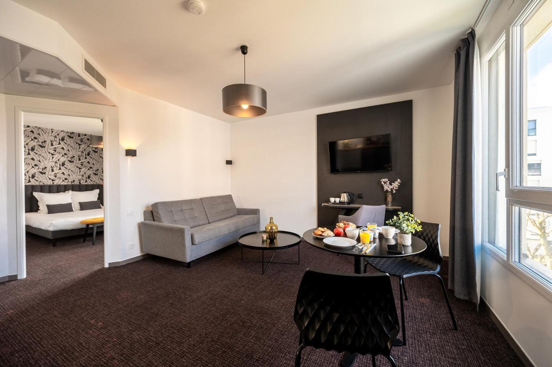 Nemea Appart Hotel Europe Velizy Villacoublay Exterior photo