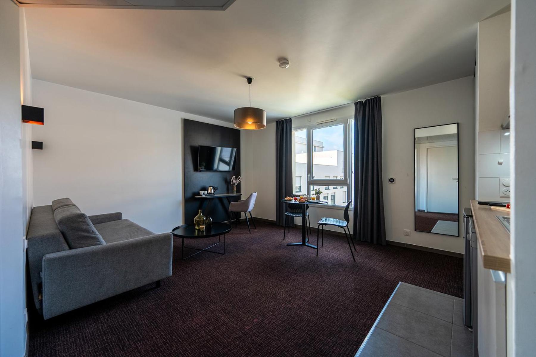 Nemea Appart Hotel Europe Velizy Villacoublay Exterior photo